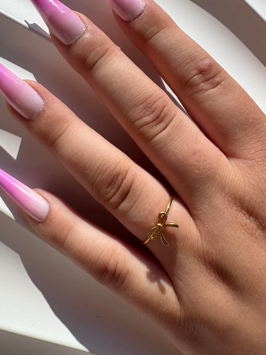 Bague nœud doré ajustable